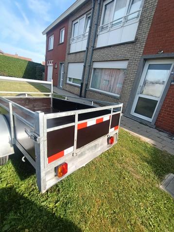 Aanhangwagen   beschikbaar voor biedingen
