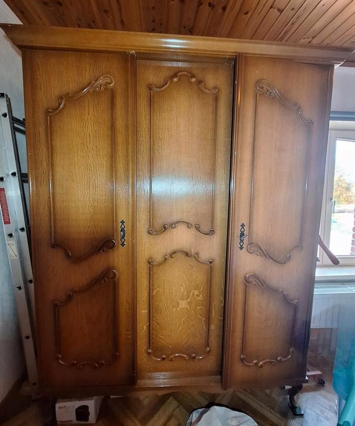 Kleerkast, Huis en Inrichting, Slaapkamer | Complete slaapkamers, Zo goed als nieuw, Ophalen