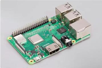 Raspberry Pi 3 Model B+ inclusief behuizing beschikbaar voor biedingen