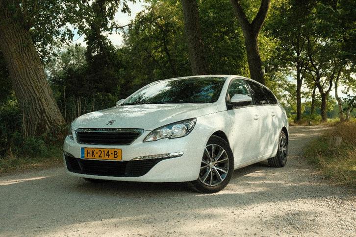 Peugeot 308 diesel 1.6 - 2015, Autos, Peugeot, Particulier, Airbags, Air conditionné, Bluetooth, Verrouillage central, Air conditionné automatique