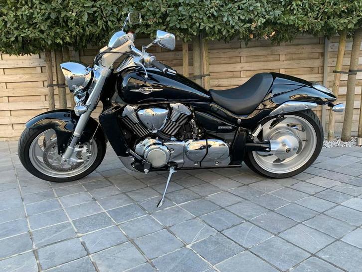 Suzuki intruder 1800 R ** 25000km **zeer mooie staat **, Motos, Motos | Suzuki, Entreprise, Chopper, plus de 35 kW, 4 cylindres