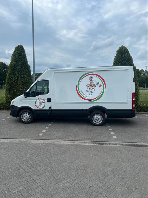 Iveco Daily Foodtruck, Auto's, Bestelwagens en Lichte vracht, Particulier, Ophalen