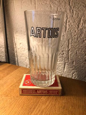 STELLA ARTOIS glas 33 cl ribbel