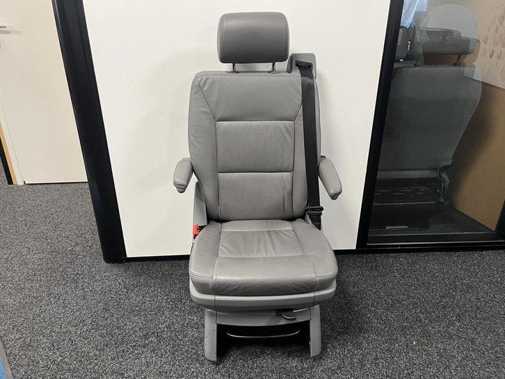 Volkswagen Multivan / Transporter draaistoel bijrijders stoe, Auto-onderdelen, Interieur en Bekleding, Gebruikt, Ophalen