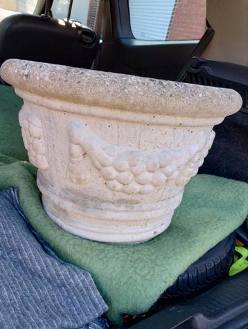 Oude en grote vintage bloempot...45cm...0478028005 beschikbaar voor biedingen