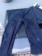 Levi broek, Ophalen, Gedragen, Zwart