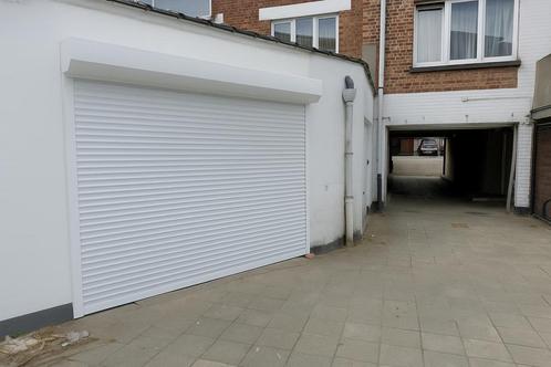 Magazijn/privé-atelier van 285 m² – Zellik, Immo, Garages en Parkeerplaatsen