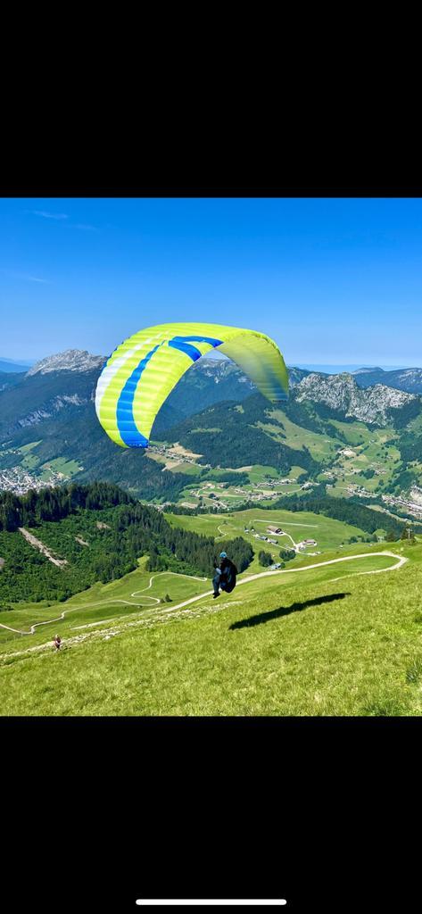 Skywalk Massala Paragliding Kit 3+ harnas+..., Sport en Fitness, Zweefvliegen en Paragliding, Zo goed als nieuw, Ophalen