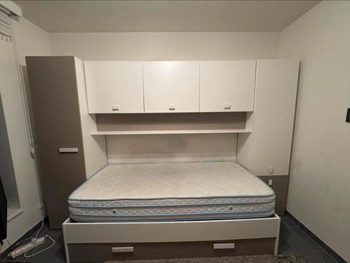 Eenpersoonsbed met slaaplade en brugkast., Huis en Inrichting, Slaapkamer | Complete slaapkamers, Zo goed als nieuw, Eenpersoons