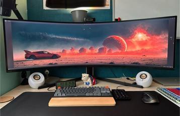 Ecran incurvé Samsung Odyssey G9 beschikbaar voor biedingen