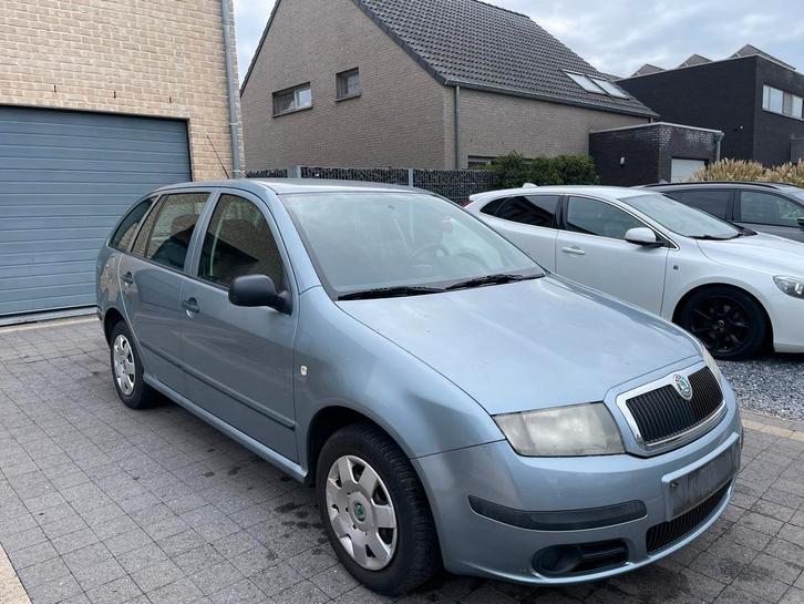 Skoda Fabia 1.2 Benzine Break 2005 172000Km Handelaar/Export, Auto's, Skoda, Bedrijf, Te koop, Fabia, Trekhaak, Benzine, Euro 4