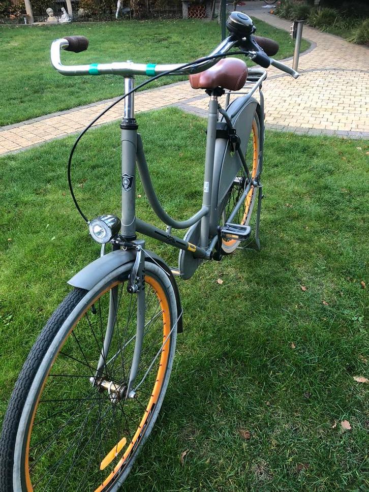 Dames fiets, Fietsen en Brommers, Fietsen | Oldtimers, Ophalen