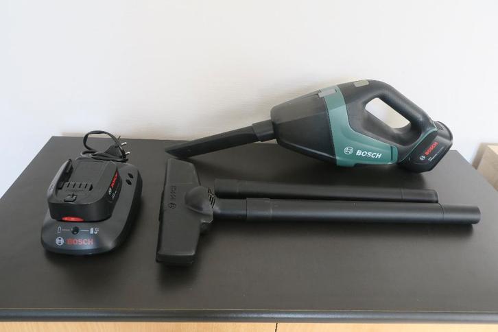 Universal Vac 18 - accuhandstofzuiger - Bosch, Elektronische apparatuur, Stofzuigers, Zo goed als nieuw, Stofzuiger, Reservoir