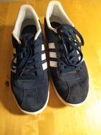 Adidas heren sneakers  - maat 44 - niet veel gedragen, Kleding | Heren, Schoenen, Blauw, Ophalen of Verzenden, Adidas, Sneakers