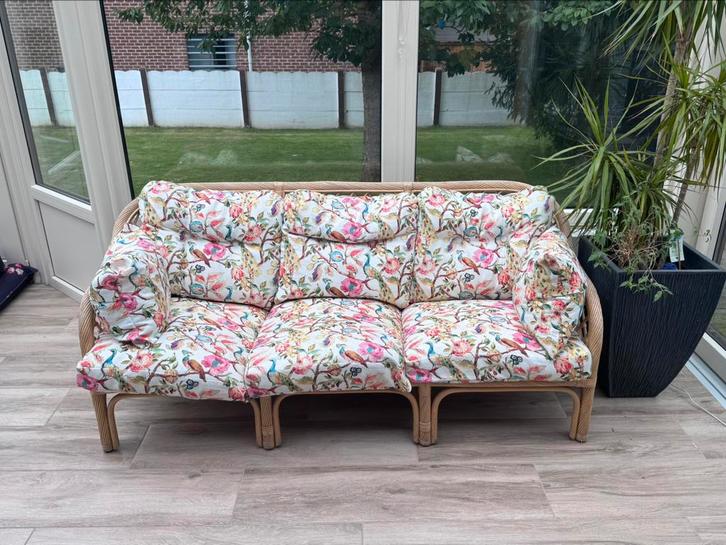 Fauteuil en rotin et coussins déhoussables, Huis en Inrichting, Zetels | Zetels en Chaises Longues, Zo goed als nieuw, Ophalen