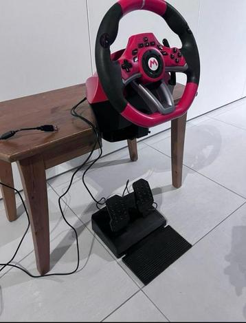 Stuur Nintendo Switch + pedalen, Games en Spelcomputers, Ophalen, Zo goed als nieuw