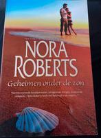 Geheimen onder de zon - Nora Roberts, Livres, Romans, Comme neuf, Enlèvement, Nora Roberts