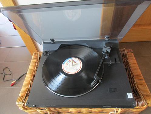 AKAI AP-A305 platenspeler, Audio, Tv en Foto, Platenspelers, Akai, Automatisch, Ophalen of Verzenden