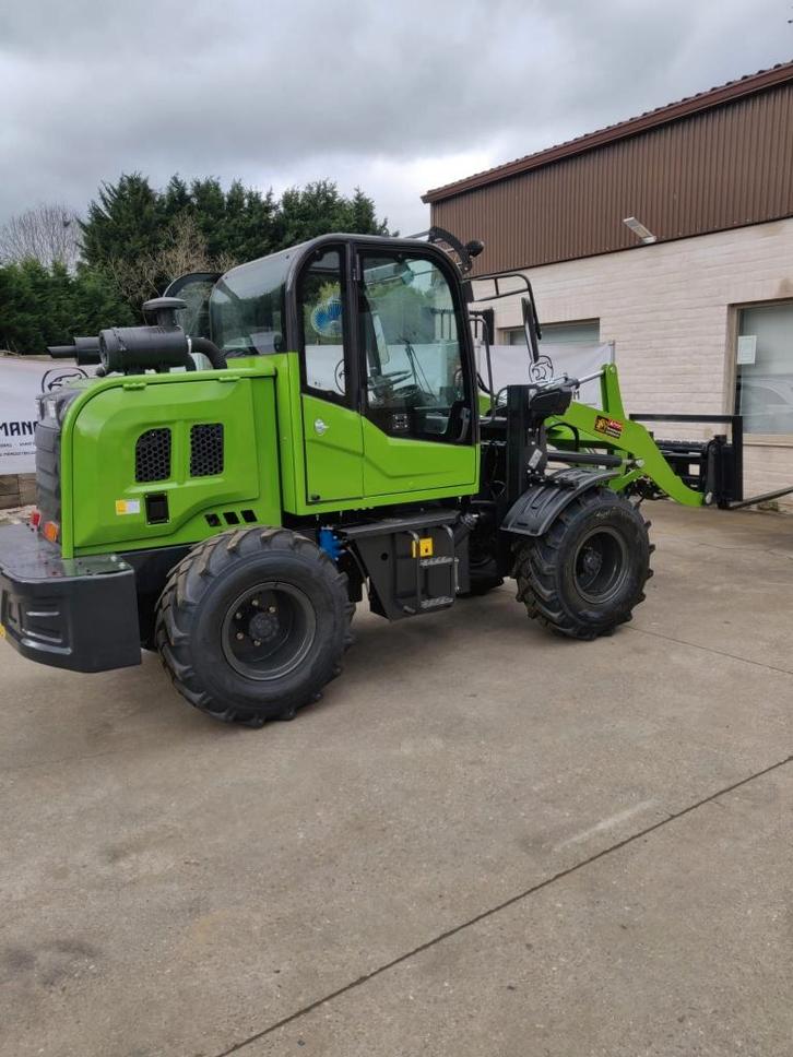 NOUVELLE PELLE POUR CHARGEUSE SUR PNEUS DIESEL, Animaux & Accessoires, Vêtements d'équitation, Enlèvement