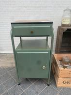 Vintage Groen Metalen Nachtkastje - Jaren 50 Luxe Uitvoering, Ophalen of Verzenden, Zo goed als nieuw