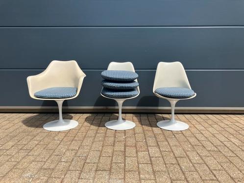 3 originele vintage Knoll Tulip chairs by Eero Saarinen, Huis en Inrichting, Stoelen, Twee, Kunststof, Ophalen of Verzenden