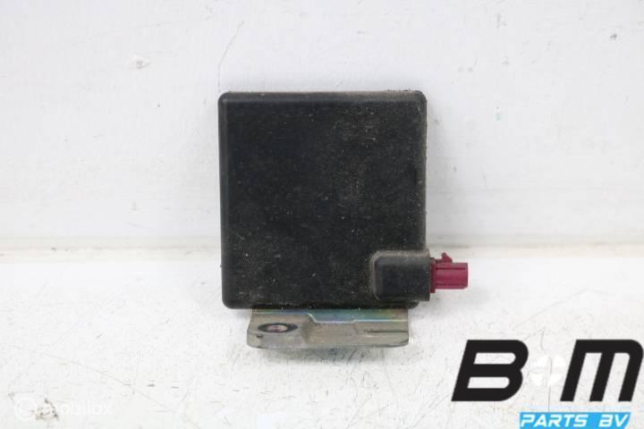 GSM antenne VW Tiguan 5NA 3G9035534, Auto diversen, Autoradio's, Gebruikt