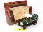 KA08 - Models of Yesteryear - Y03 Ford Tanker Castol (2), Ophalen of Verzenden