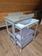 Baby verzorgingstafel met badje, Ophalen, Gebruikt, Badje