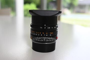 Leica Summilux 35 mm 1.4 FLE-objectief beschikbaar voor biedingen