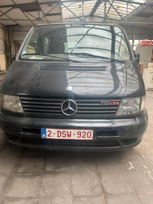 Je vends mercedes 112 diesel 7/2001 double cabine mercedes, Auto's, Bestelwagens en Lichte vracht, Particulier, Diesel, Ophalen