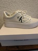 Sneakers maat 38, Kleding | Heren, Schoenen, Calvin Klein, Wit, Ophalen of Verzenden, Zo goed als nieuw