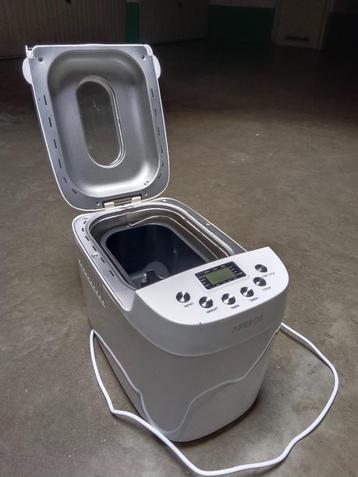 Machine à pain à vendre, 1600 grammes de pâte ou plus, Enlèvement, Comme neuf, Avec minuteur