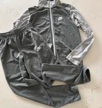Nouveau survêtement NIKE (tailles 158 - 170), Enfants & Bébés, Vêtements enfant | Taille 164, Enlèvement ou Envoi, Neuf, Garçon