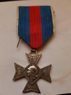 médaille Croix mérite militaire, Enlèvement