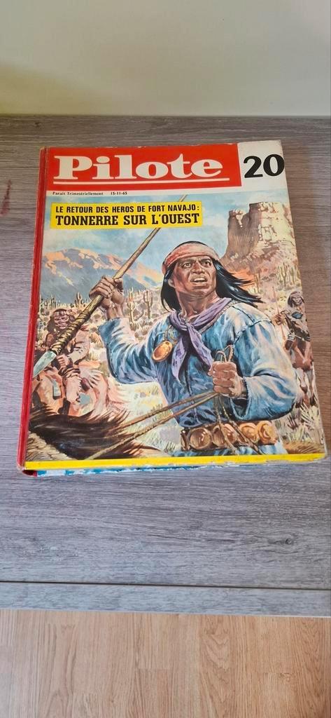 Pilote 20 Bundeling, Boeken, Stripverhalen, Gelezen, Ophalen of Verzenden