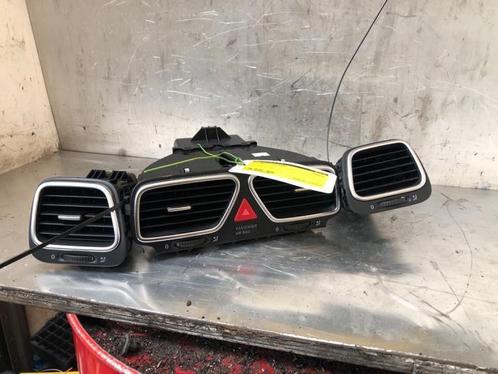 Luchtrooster Dashboard van een Volkswagen Scirocco, Auto-onderdelen, Dashboard en Schakelaars, Volkswagen, Gebruikt, 3 maanden garantie