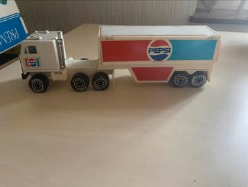Pepsi-Cola Remco Tools Vrachtwagen met aanhanger beschikbaar voor biedingen