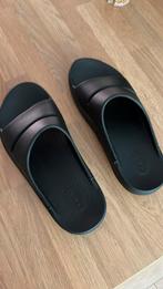 Oofos recovery slippers maat 45 (Ooah unisex black), Kleding | Heren, Schoenen, Ophalen of Verzenden, Zo goed als nieuw, Slippers