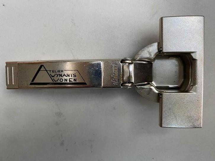 Blum scharnier CLIP top Inserta 110° - voorliggend, Huis en Inrichting, Kasten | Overige, Gebruikt, Ophalen