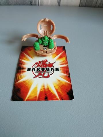 Figurine Bakugan avec carte magnétique