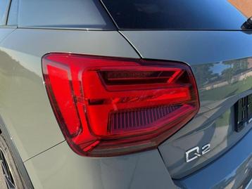 Achterlicht links van een Audi Q2 beschikbaar voor biedingen