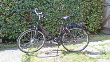 Damesfiets trekking beschikbaar voor biedingen