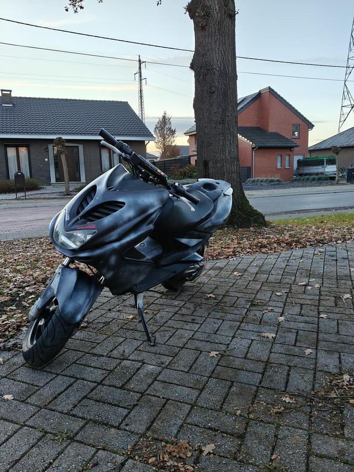 Yamaha aerox 70cc a klasse, Fietsen en Brommers, Scooters | Yamaha, Gebruikt, Aerox, Klasse A (25 km/u), Tweetakt, Ophalen