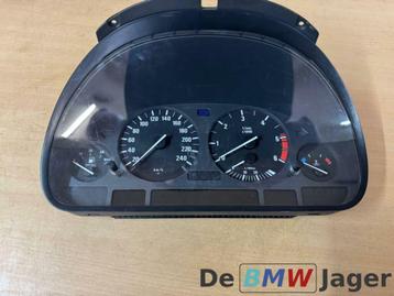 Instrumentenpaneel Diesel BMW 5-serie E39 62118381808 beschikbaar voor biedingen