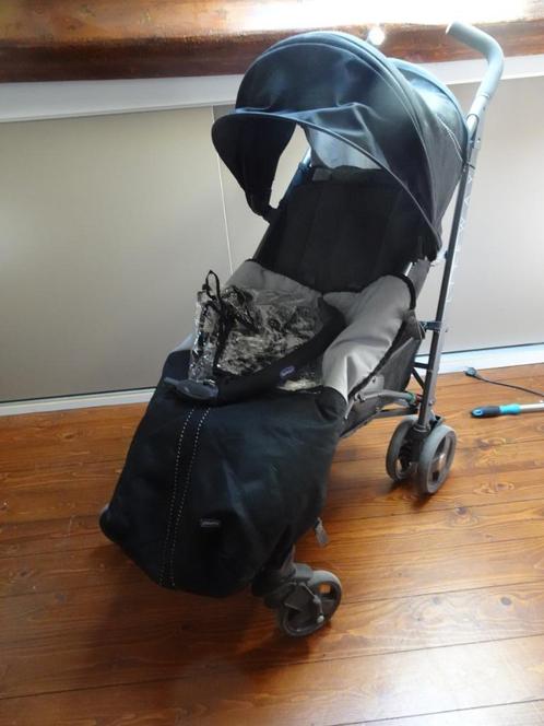 Buggy Liteway (Chicco), Enfants & Bébés, Buggys, Comme neuf, Autres marques, Protection de pluie, Dossier réglable, Couverture pieds