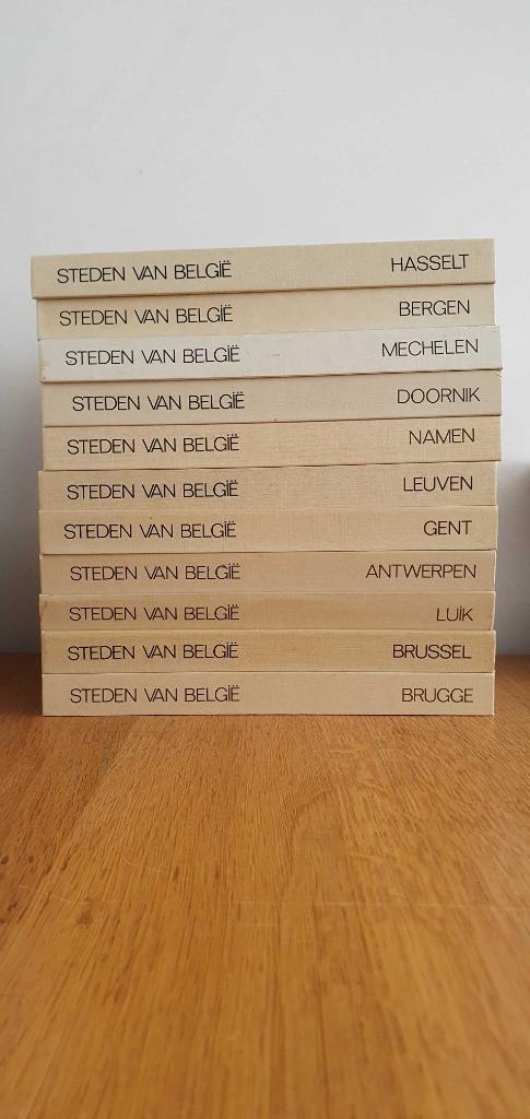 ARTIS HISTORIA encyclopedie Steden Van België (deel 1-11), Boeken, Prentenboeken en Plaatjesalbums, Gelezen, Ophalen