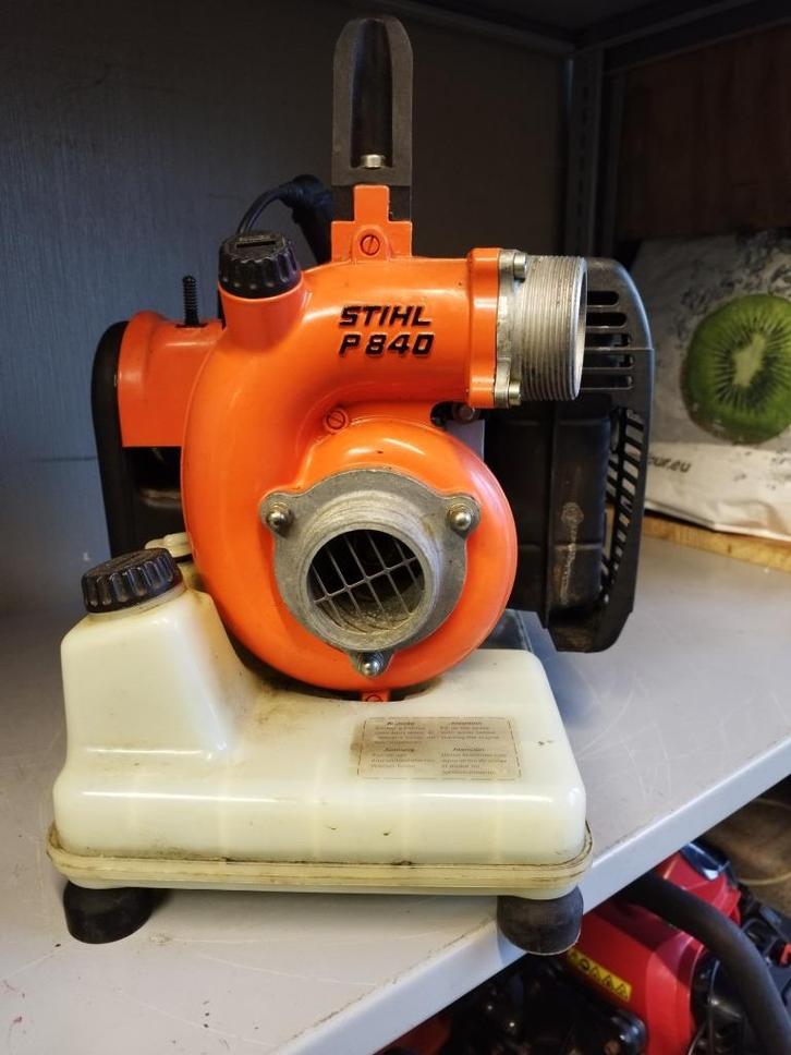 Stihl P840 benzine waterpomp - NIEUWSTAAT, Tuin en Terras, Waterpompen, Zo goed als nieuw, Overige typen, Ophalen of Verzenden