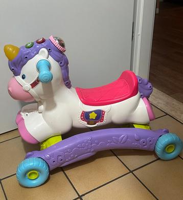 Licorne Vtech à roulettes/ bascule avec musique, Enfants & Bébés, Jouets | Vtech, Enlèvement, Comme neuf, 2 à 4 ans