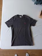 Tee-shirt Levi's gris taille S, Vêtements | Hommes, T-shirts, Enlèvement ou Envoi, Porté, Taille 46 (S) ou plus petite, Gris