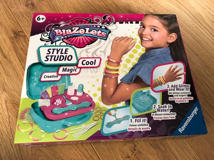 BlaZeLets style studio armbanden maken, Enfants & Bébés, Jouets | Éducatifs & Créatifs, Comme neuf, Enlèvement